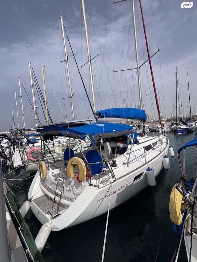Jeanneau 39i — סירת מפרש יד שנייה אשדוד